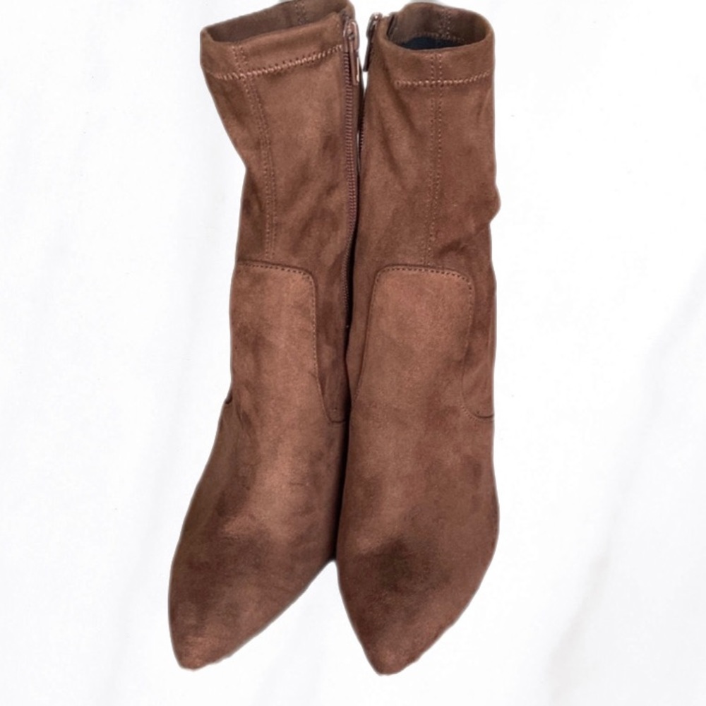 Steve Madden brown boots